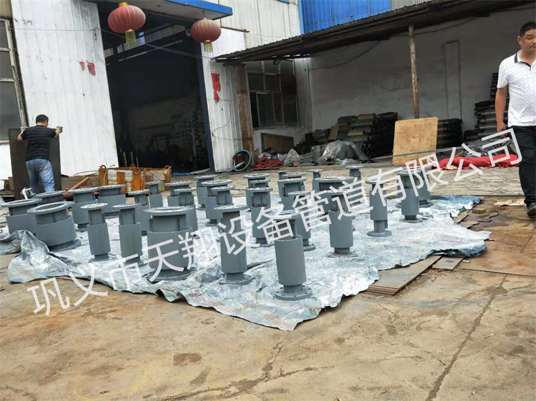 100����\�����܃r��