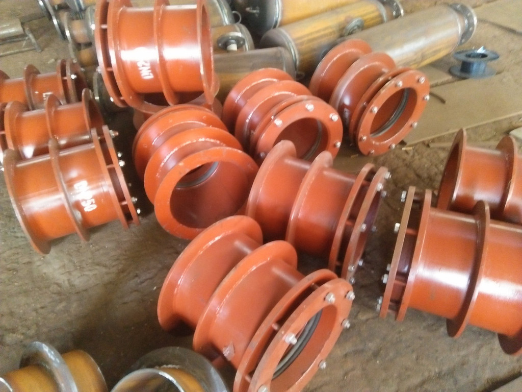 ���Է�ˮ�׹ܵİ��b�ͼӹ�ע�����(xi��ng)