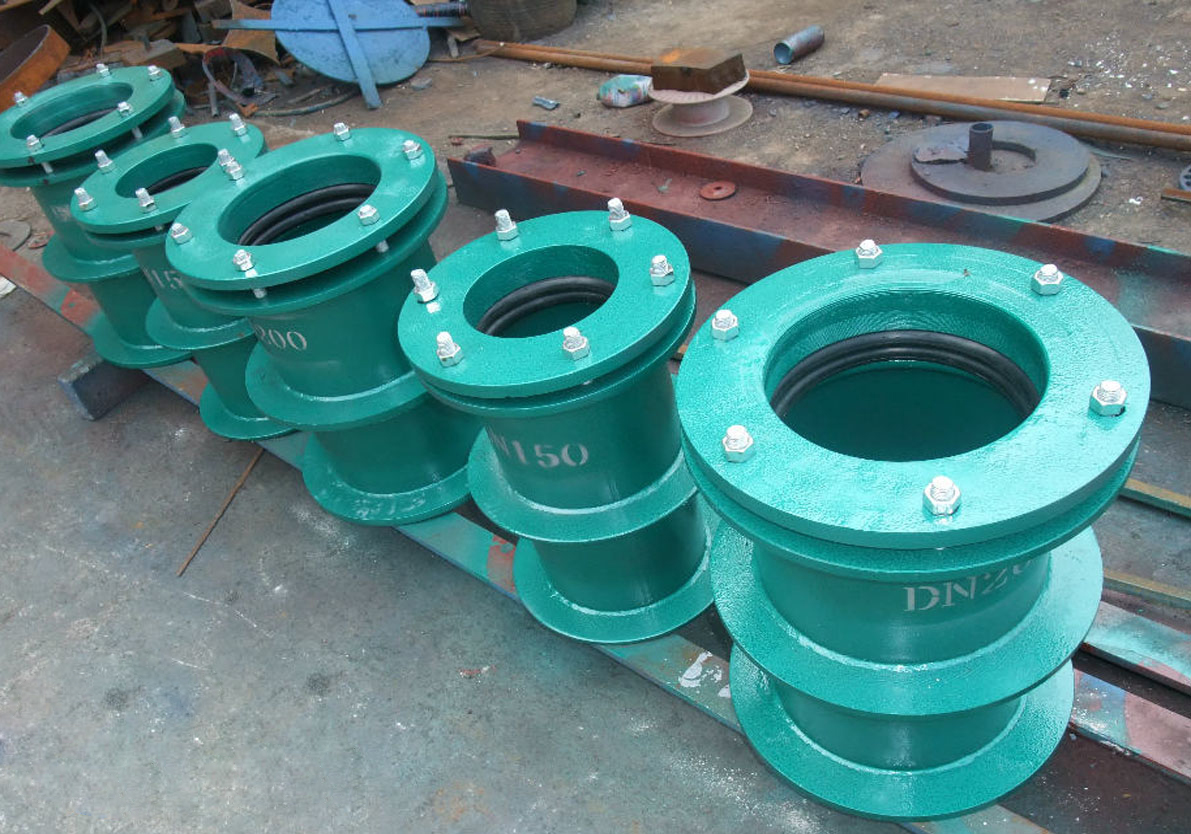 ���Է�ˮ�׹��ڹܵ��c�׹ܿp϶̎����ܷ����